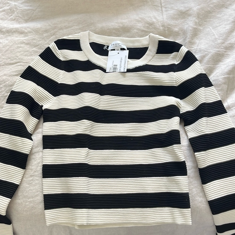 Long sleeve striped top